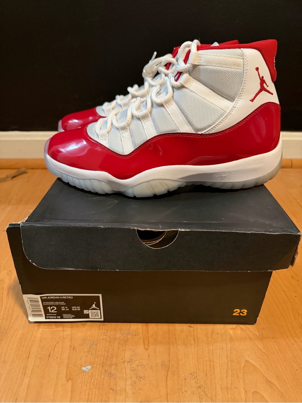 Jordan Men’s Retro 11 High Top Sneakers - White/Red
